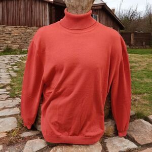 MEN'S BAGAZIO LONG SLEEVE RED 100% ACRYLIC TURTLENECK SWEATER. 2102N2